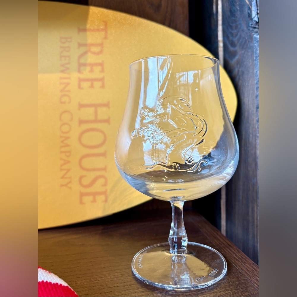Tree House Brewing Embossed Custom
Beer Glass Rare Brewery
